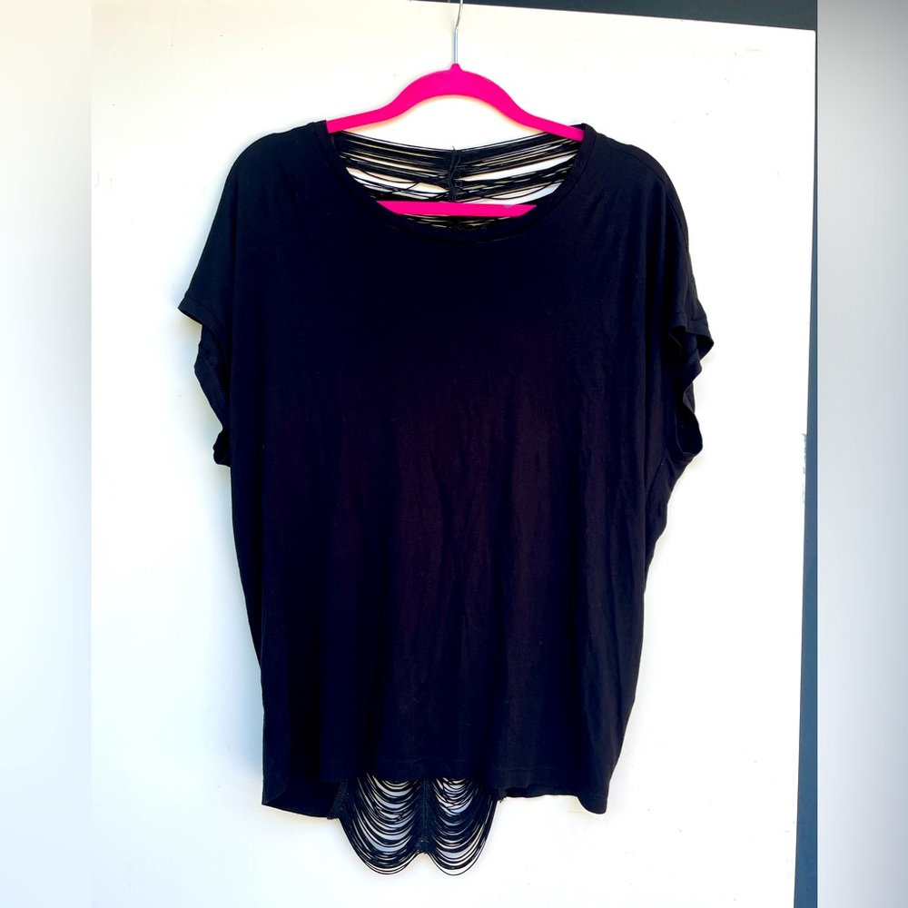 Black T shirt with string back